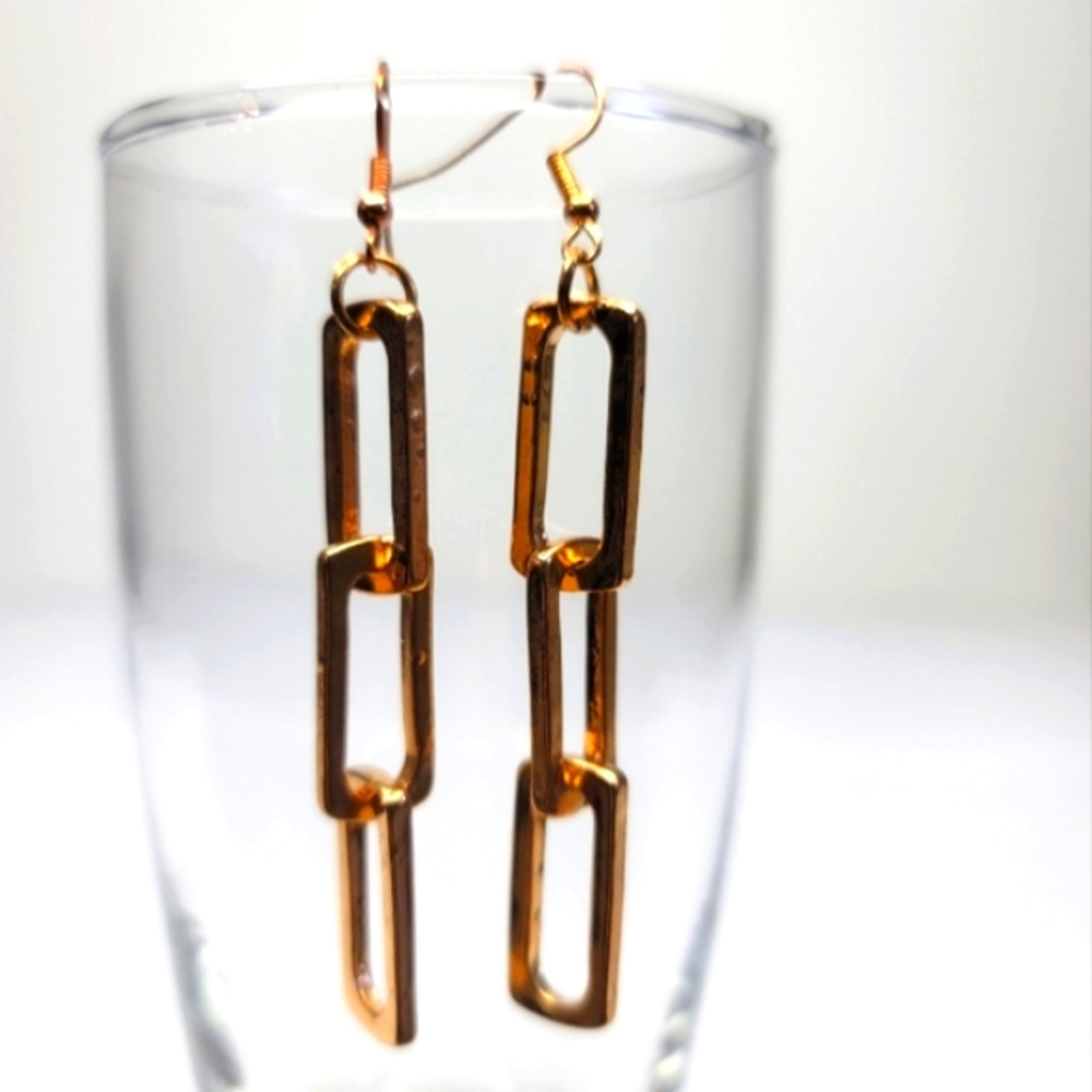 Vintage Interconnected Gold Tall Rectangles Earrings
